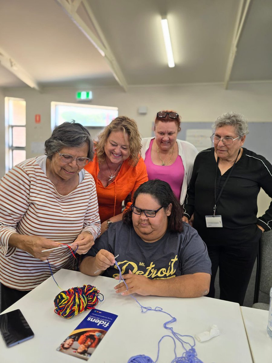 NatCookMP's tweet image. Southern Women's Yarnin' Circle at the Hackham West Community Centre brings together Aboriginal and Torres Strait Islander women in a welcoming space where skills and support are shared. 

#Women #Community #HurtleVale