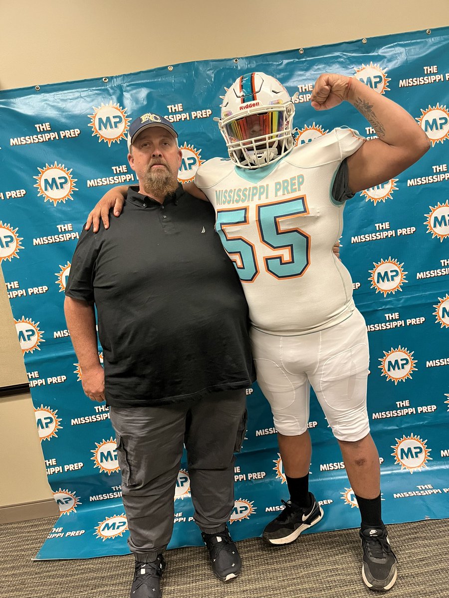 Josh Smith (@joshsmith5590) on Twitter photo Had amazing day @KardariusCross <a href="/coachRodMP/">coach Rod bolling</a> @coachdeemp thanks for the visit and see yโall soon๐๐ฆ๐๐ป@PrepMississippi <a href="/ShedrickMckenz2/">Miss-Lou Recruits</a> <a href="/PrepRedzoneMS/">Prep Redzone Mississippi</a> <a href="/CoastRecruits/">Coast 2 Coast Recruits</a> <a href="/MSJUCOREPORT/">MS JUCO FOOTBALLโข๏ธ</a> <a href="/Marcusdent93/">Marcus L Dent</a> <a href="/warren_rowan/">Warren Rowan</a> Had amazing day @KardariusCross <a href="/coachRodMP/">coach Rod bolling</a> @coachdeemp thanks for the visit and see yโall soon๐๐ฆ๐๐ป@PrepMississippi <a href="/ShedrickMckenz2/">Miss-Lou Recruits</a> <a href="/PrepRedzoneMS/">Prep Redzone Mississippi</a> <a href="/CoastRecruits/">Coast 2 Coast Recruits</a> <a href="/MSJUCOREPORT/">MS JUCO FOOTBALLโข๏ธ</a> <a href="/Marcusdent93/">Marcus L Dent</a> <a href="/warren_rowan/">Warren Rowan</a>