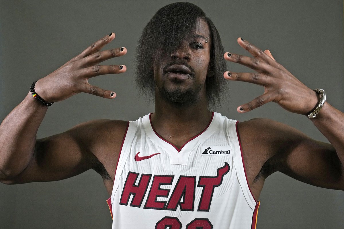 SinCitySportHub's tweet photo. Miami Heat win! That makes them 6-1 in their last 7. JIMVP showed up!
Butler : 37/7/3
Bam : 23/7/3
Jaime : 12/4/1
Jovic : 8/4/3/+7 (19 mins)
Jazz were 20-0 this season when leading at half…They’re now 20-1. https://t.co/BYxoPYg9Cc