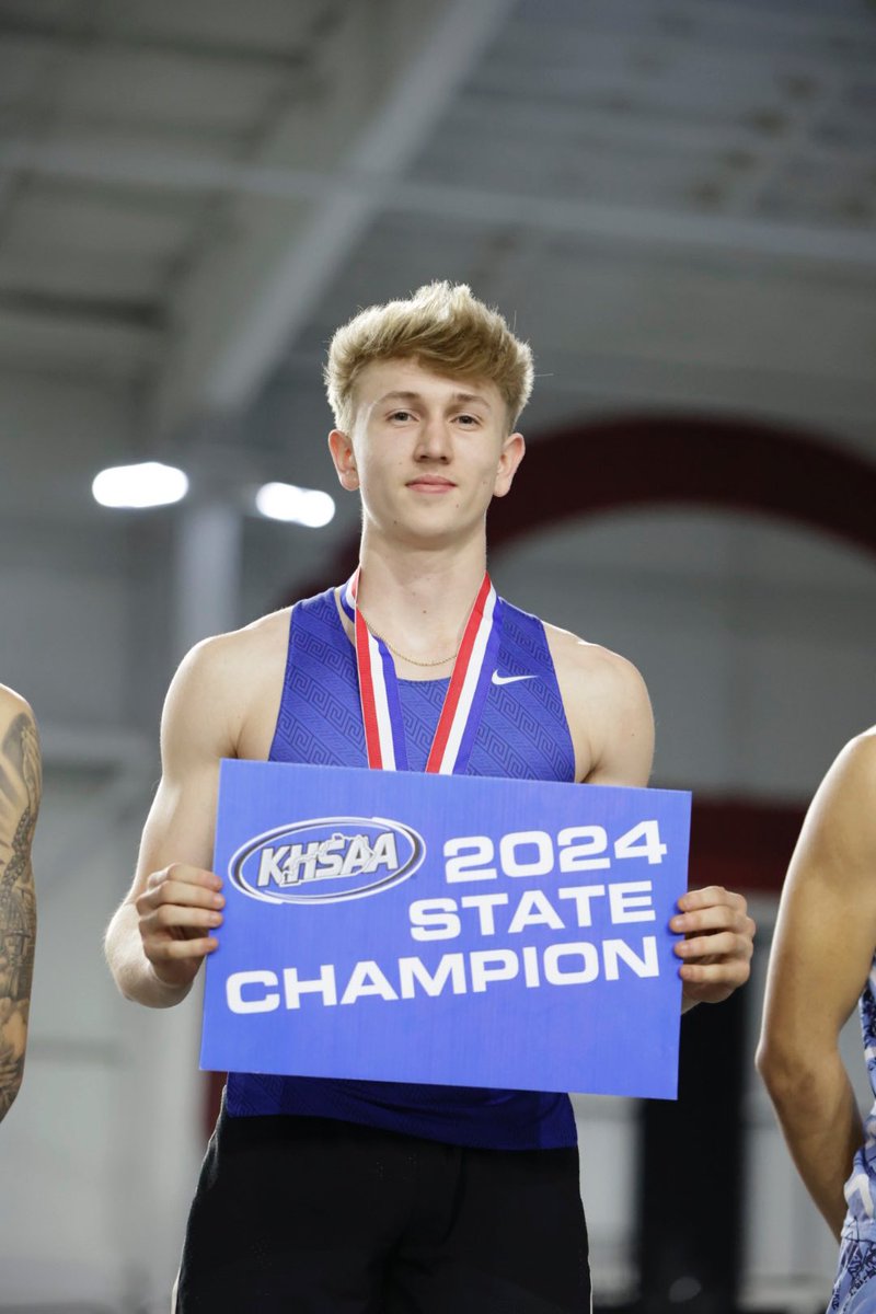 KHSAA's tweet image. 🏅 📸 @milesplit #khstr