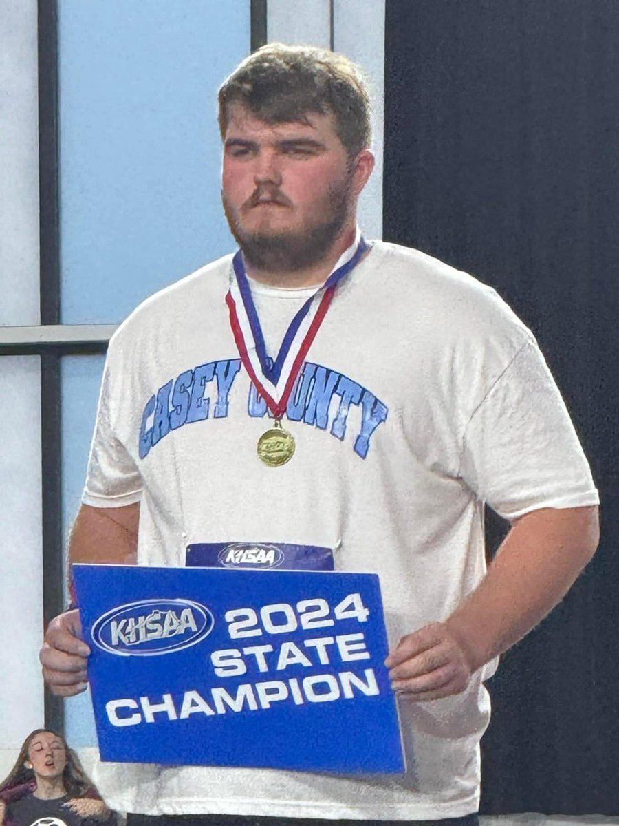 STATE CHAMPION!! 🥇 🏆 Congratulations Luke!! Luke McQueen is the KHSAA 2A indoor shot put state champion and indoor state meet record holder with a 61-11.5 throw. @CaseyCoSchools