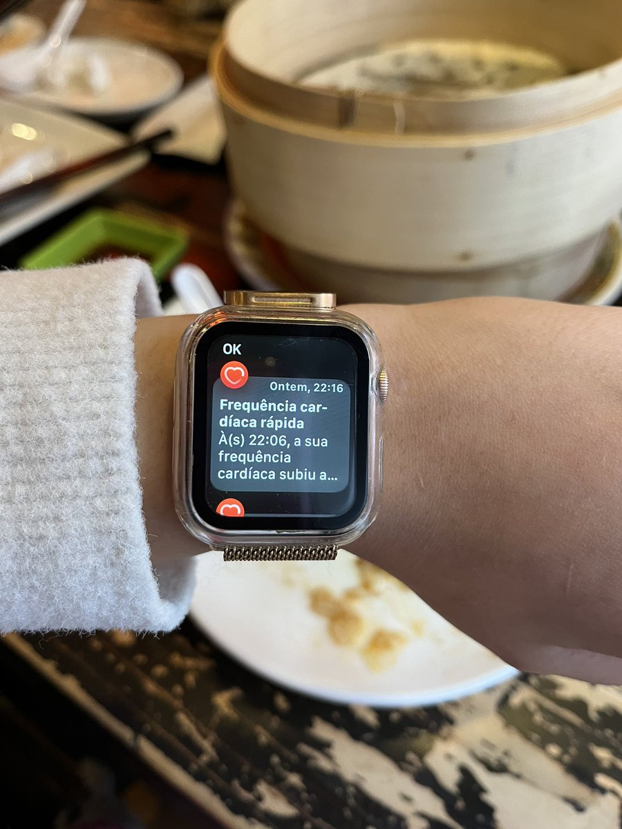 Had TWO rapid heart rate increases during <a href="/reneerapp/">RMJ</a>’s show last night 🥴 down bad.