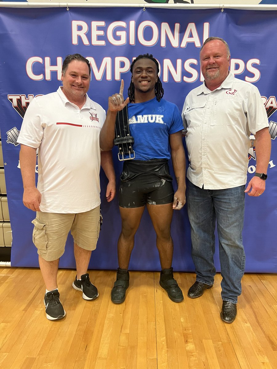 LeviFontenot14's tweet image. Blessed to be headed to the 2024 Texas High School Powerlifting division 1 state finals 🏋🏾
#THSPA #ironaddict @CoachJoeWillis @JavelinaFB