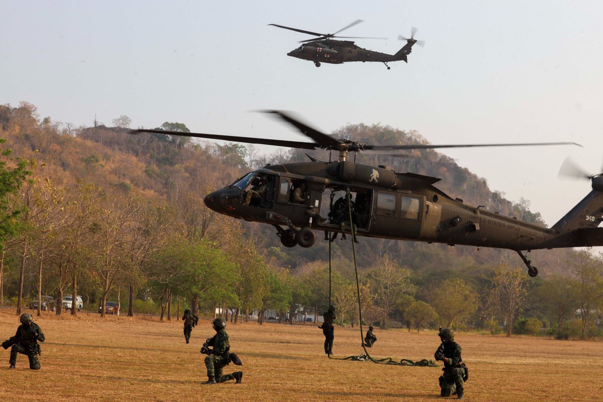 16th CAB conducts multinational Fast Rope Insertion and Extraction System (FRIES) training for #ExerciseCobraGold2024. #CG24 #FreeandOpenIndoPacific #BornInBattle