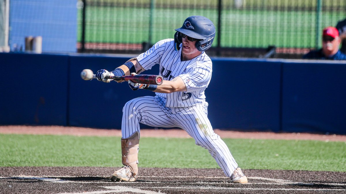 Freshman <a href="/diaz10_diego/">Diego Diaz</a> had a perfect 4-for-4 game and hit his first collegiate home run, but UTSA fell to GCU, 9-7, in game two of the series. Rubber game is tomorrow at 1 pm!

Read more here 📰 bit.ly/48F7Vt5

#BirdsUp 🤙 | #LetsGo210