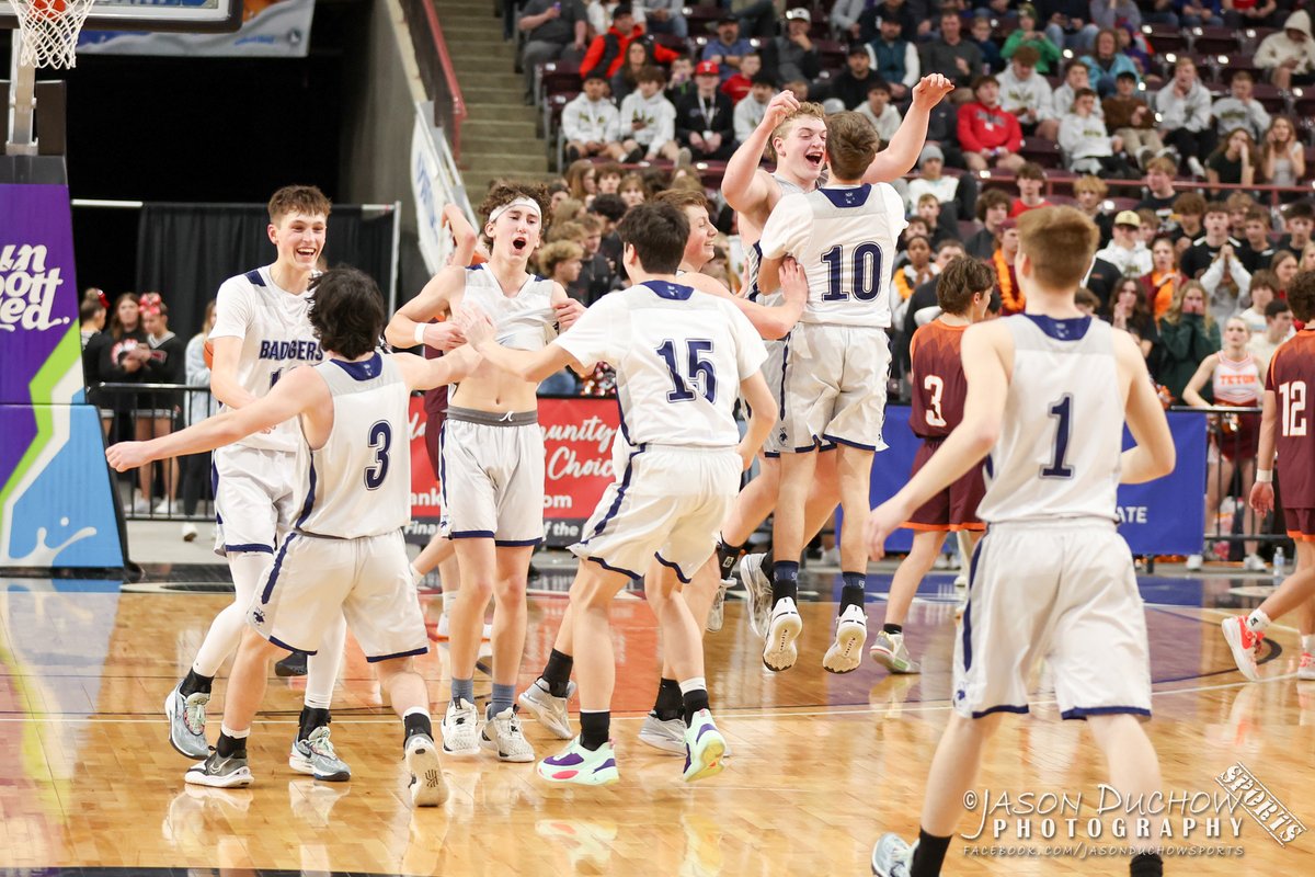 3A Idaho State Championship: Bonners Ferry 54 Teton 47 #idpreps Many more photos posted at facebook.com/jasonduchowspo…