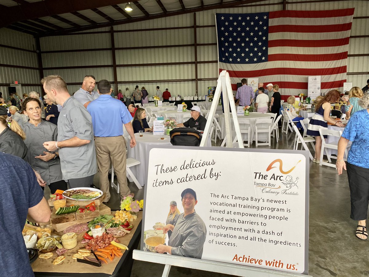 brucearector's tweet photo. Great event tonight raising money for The Arc Tampa Bay Foundation and securing the financial future of services for people with intellectual and developmental disabilities in Clearwater and throughout Tampa Bay. #arcoftampabay #brucerectorformayor https://t.co/9WDyMZeN28