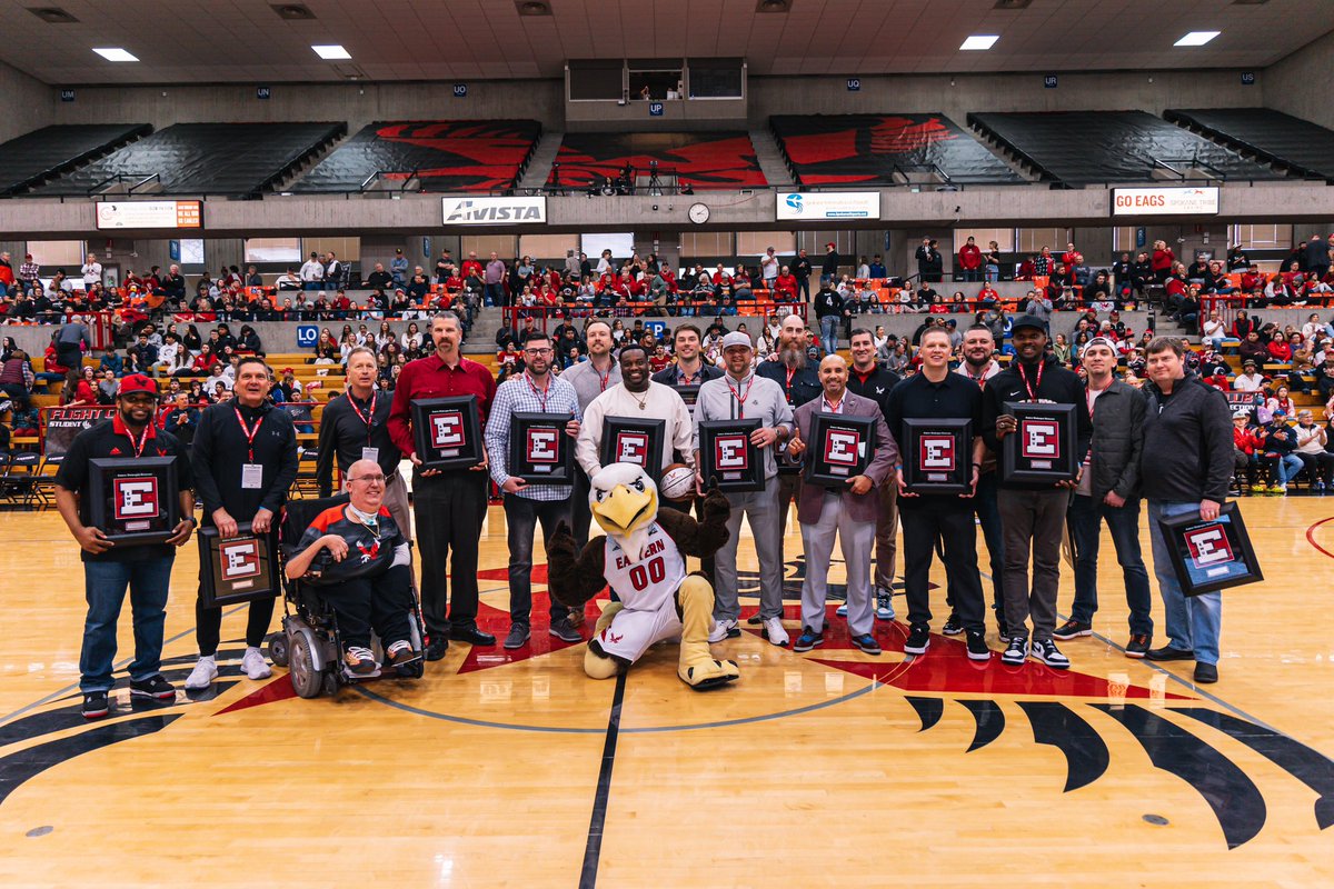 The ‘04 team was in the house today! The first team in EWU Men’s Basketball history to make the NCAA Tournament. 🦅

#GoEags #LetItFly