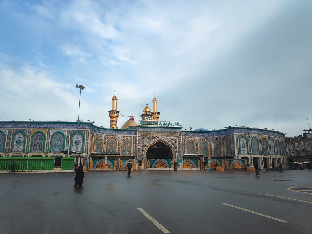 Kashifraza51472's tweet photo. Shahe Konain Zainab Ke Bhai, Tumne Tauheed Aise Bachayi Dhoondne Nikla Jo Bhi Khuda Ko, Agaya Karbala... Chalte Chalte
🌻🌷صبح بخیر 🌻🌷 https://t.co/oGvO8P2w0C