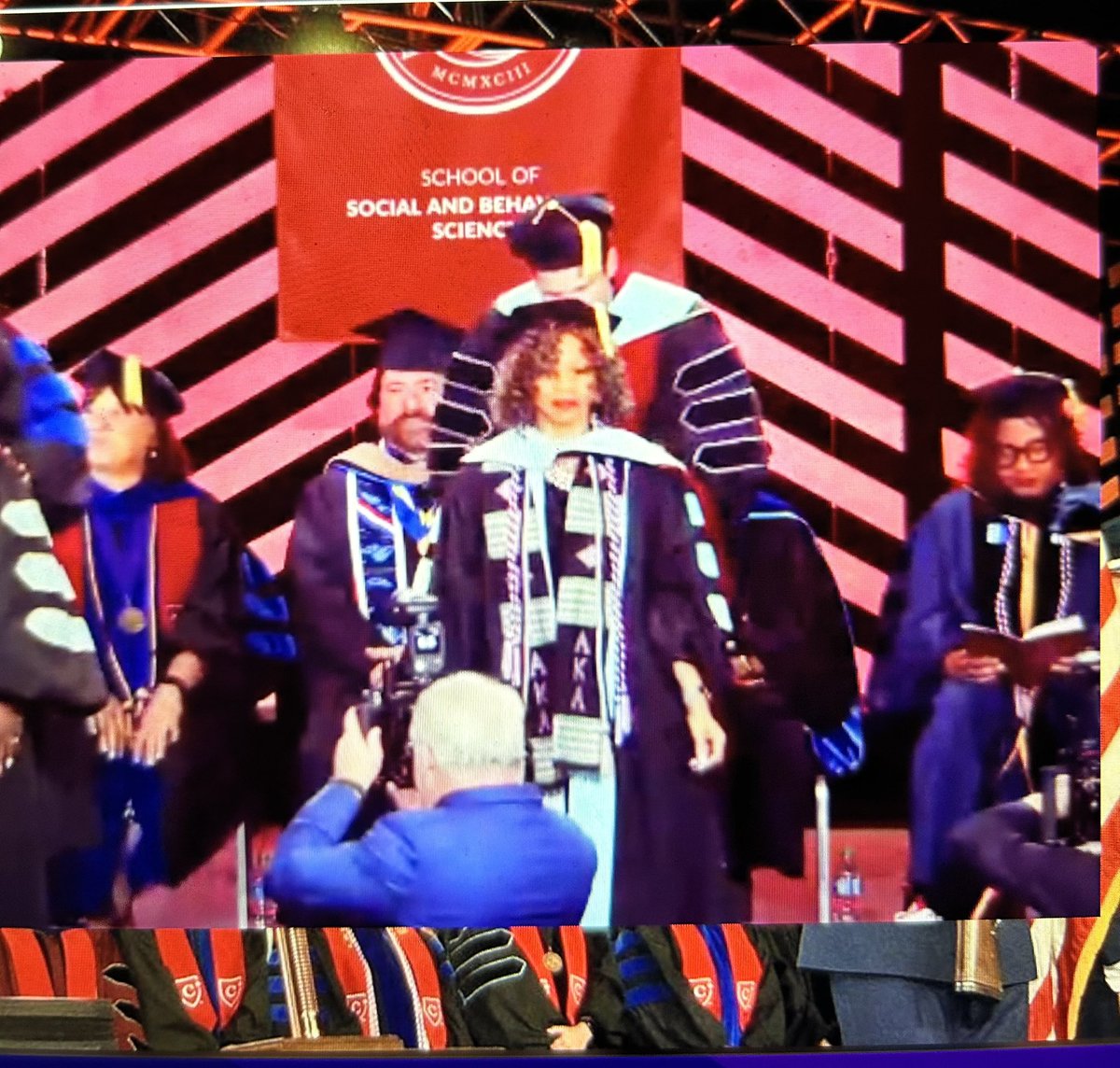 CKTuck1's tweet photo. Today was definitely a day full of gratitude and thankfulness. I am in awe of God’s love for me. Following His plan has proven to be the greatest blessing in my life. I cannot express the happiness I’m feeling at this moment. 🙌🏽#DrClaudiaKTucker #capellagrad https://t.co/1po7tQfi7S