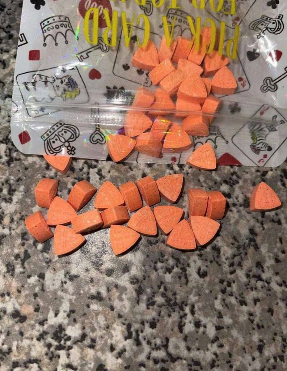 TRIPPYWORL's tweet photo. #Pills 💊💊🧘‍♂️
https://t.co/ZJUPbekypX https://t.co/76PXcCK6e9