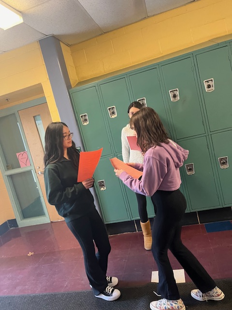 WVMSDragons's tweet image. Mr. Bluth&apos;s 8th grade Latin students are preparing their skits on Hannibal&apos;s oath against Rome #LatinTheatre #LearningLatin #WVMS #LMSD