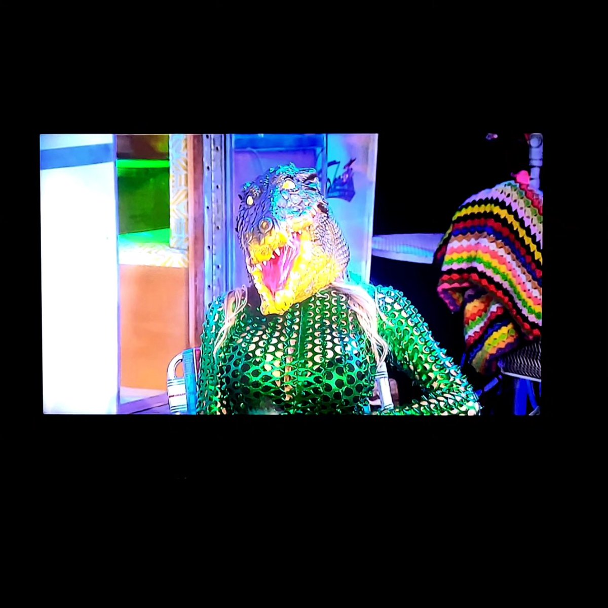 AegriSomniaVana's tweet photo. Joe Bob says, "Check it out!" #Alligator #TheLastDriveIn #Shudder #JoeBobBriggs #DarcyTheMailGirl #MutantFam #DriveInMutants https://t.co/FW0DRDZcSM