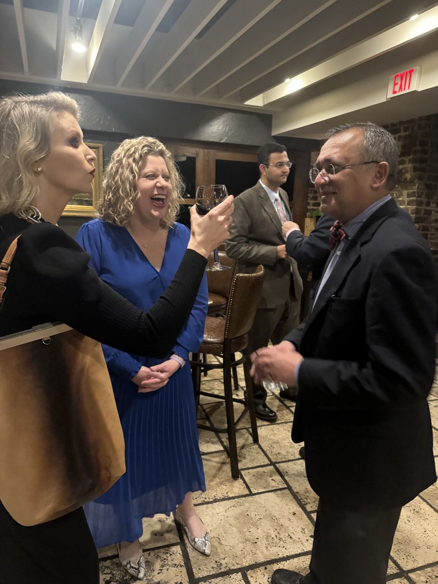 Alex Spiotta (@alex_spiotta) on Twitter photo Perot Society 2024: Fantastic gathering of MUSC Neurosurgery alumni, and past and present faculty to honor the legacy of Dr Perot @holycityneurosurgery <a href="/MUSChealth/">MUSC Health</a> Perot Society 2024: Fantastic gathering of MUSC Neurosurgery alumni, and past and present faculty to honor the legacy of Dr Perot @holycityneurosurgery <a href="/MUSChealth/">MUSC Health</a>