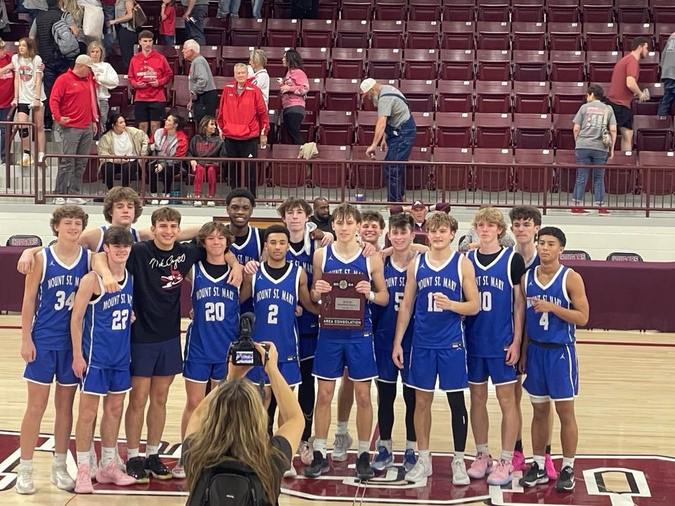 Chris Starr (@coachchrisstarr) on Twitter photo Headed to state! Hats off to these guys. They put in the work and play for each other.
<a href="/dre_dawkins/">Andre Dawkins</a> <a href="/Coach_Hamilton/">Andy Hamilton</a> <a href="/msmhoops/">Mount St Mary Mens Basketball</a> Headed to state! Hats off to these guys. They put in the work and play for each other.
<a href="/dre_dawkins/">Andre Dawkins</a> <a href="/Coach_Hamilton/">Andy Hamilton</a> <a href="/msmhoops/">Mount St Mary Mens Basketball</a>