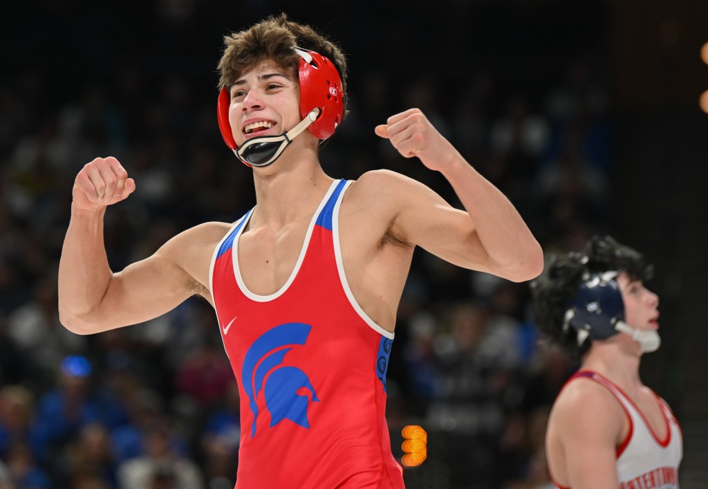 State wrestling: Simley adds a bevy of first-time state champions to its growing wall of winners dlvr.it/T3XR9G