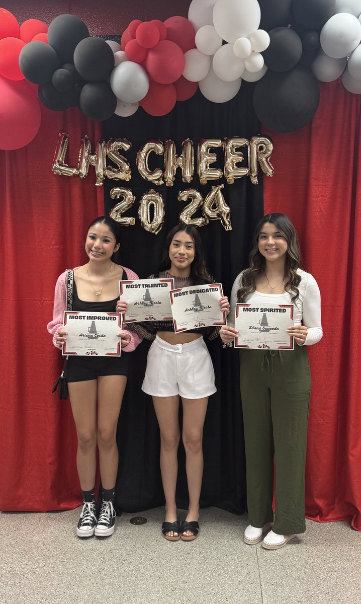 Captain Awards: Tianna Andrade, Stacy Bangs, Jenny Casas, Karel Mancia, Arely Rios

Most Improved: Adriana Armendariz, Ariana Cerda
Most Dedicated: Ashley Acevedo, Ashley Mesta
Most Talented: Kaylie Burciaga, Ashley Mesta
Most Spirited: Karel Mancia, Diana Saucedo