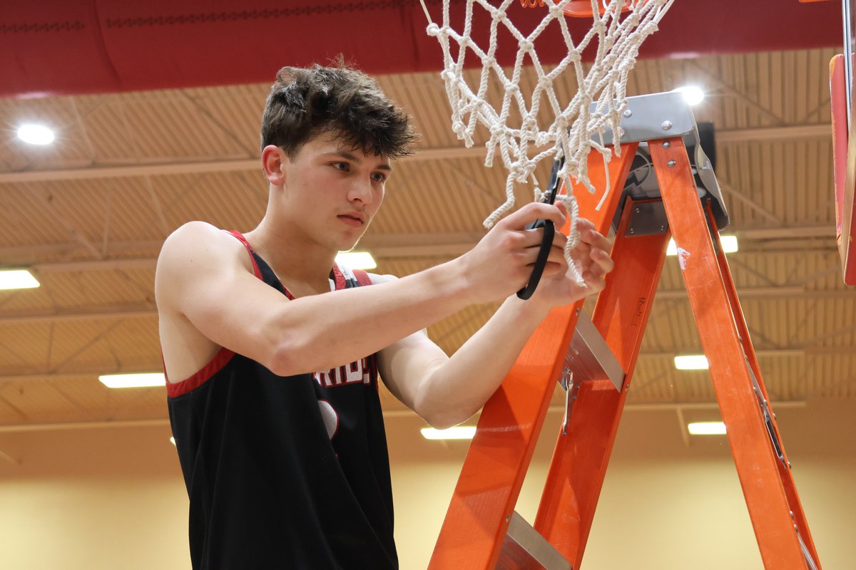 Corey Stolzenbach tweet media