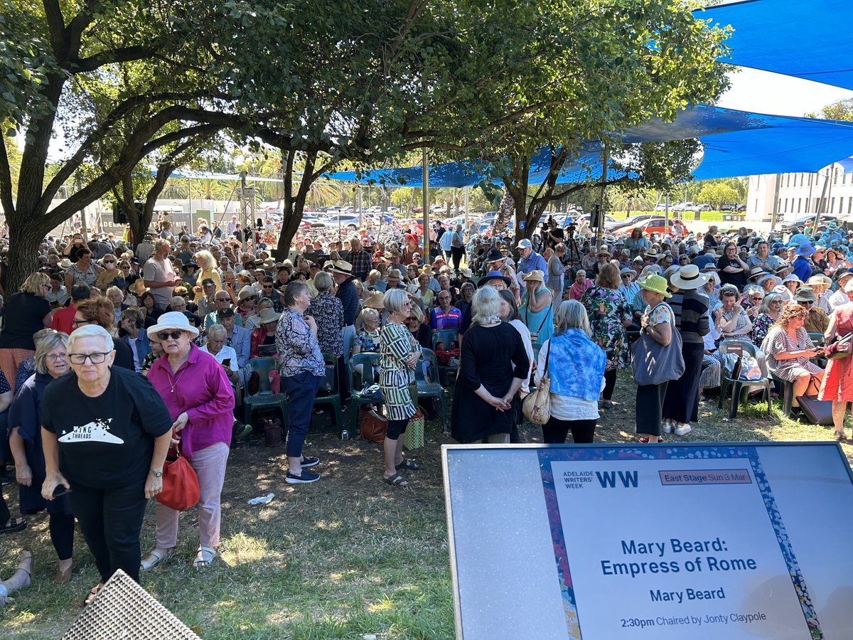 Never thought that wd be me. Thanks to all in Adelaide who came to the event. Hope you had as much fun as I did #adlww