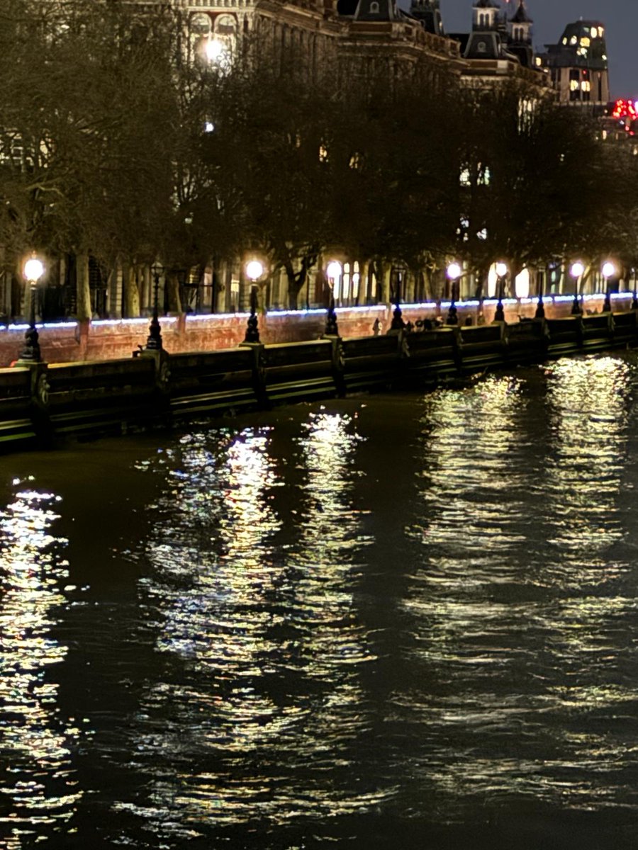 The volunteers are at the wall today for the #DayOfReflection - we've lit up the half-kilometre of wall with heart-shaped lights to honour our covid dead. ❤️