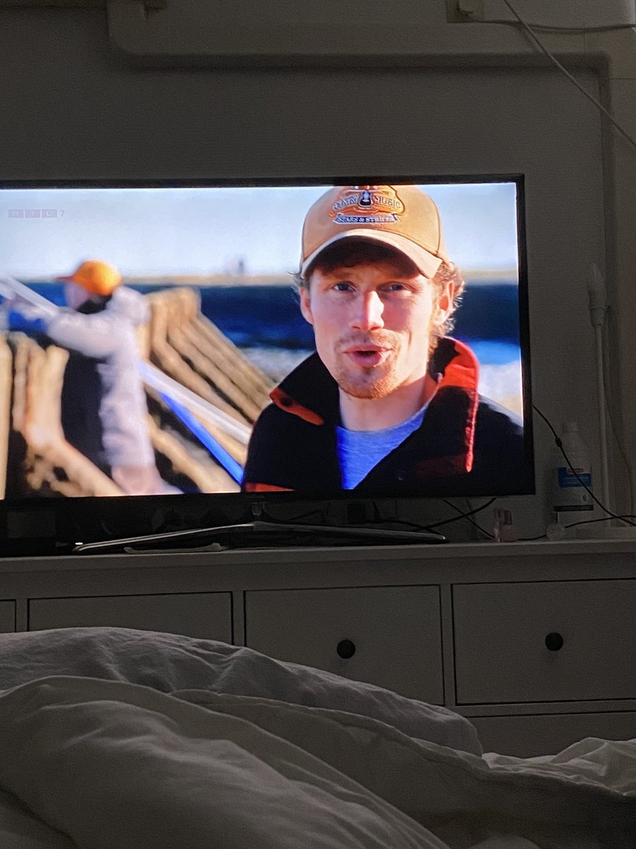 Pruttelkoffie79's tweet photo. Man kijkt graag vis tv, saaaaiii maar t wordt leuker sinds ik deze 2 heb gespot. #vistv https://t.co/nL9U9zMMZc
