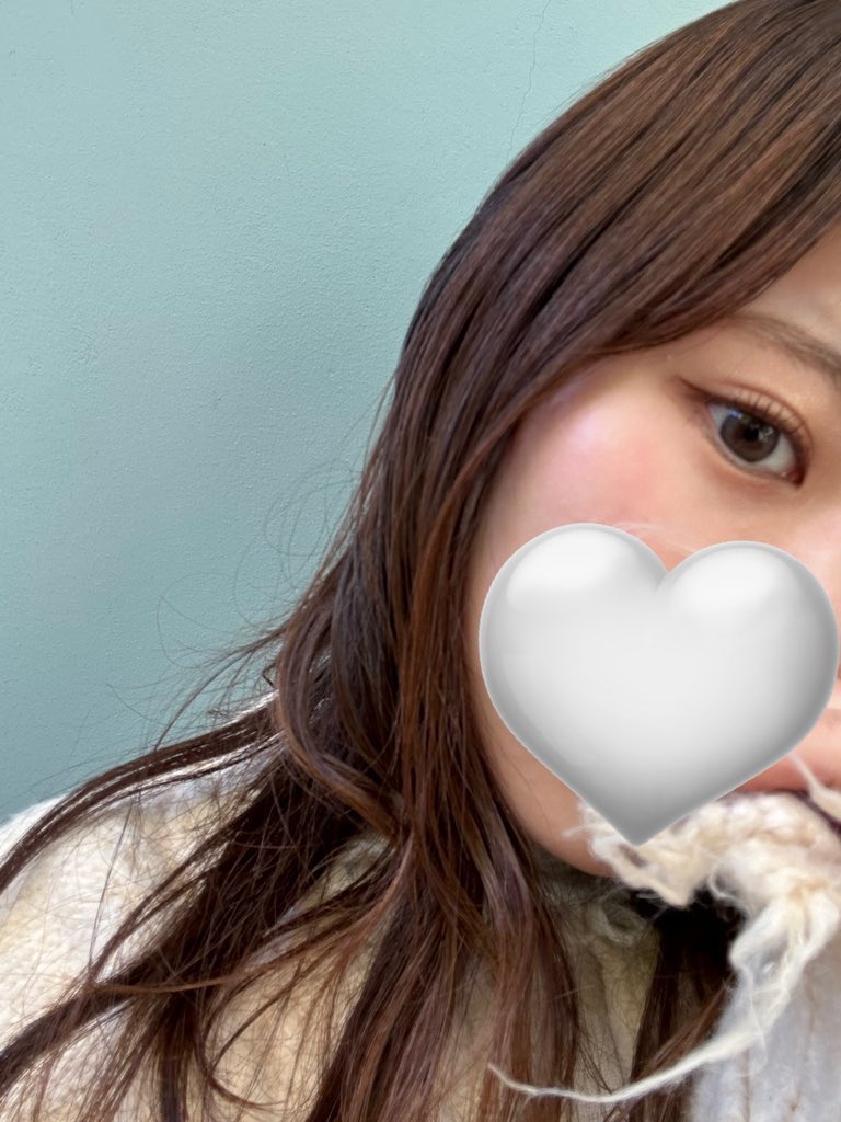 piiiin_sf's tweet photo. Qoo10限定先行販売の新商品
ポンポンポップ☁️
バブルグレー自然に盛れて嬉しい🧏🏻♀️
Qoo10チューレンズショップなら
最大15%OFF◎
#qoo10 #キューテン #chuulens #チューレンズ #pomponpop #bubblebrown #bubblegray #ポンポンポップ #バブルブラウン #バブルグレー #カラコン #韓国カラコン https://t.co/p1YNrRY0TA
