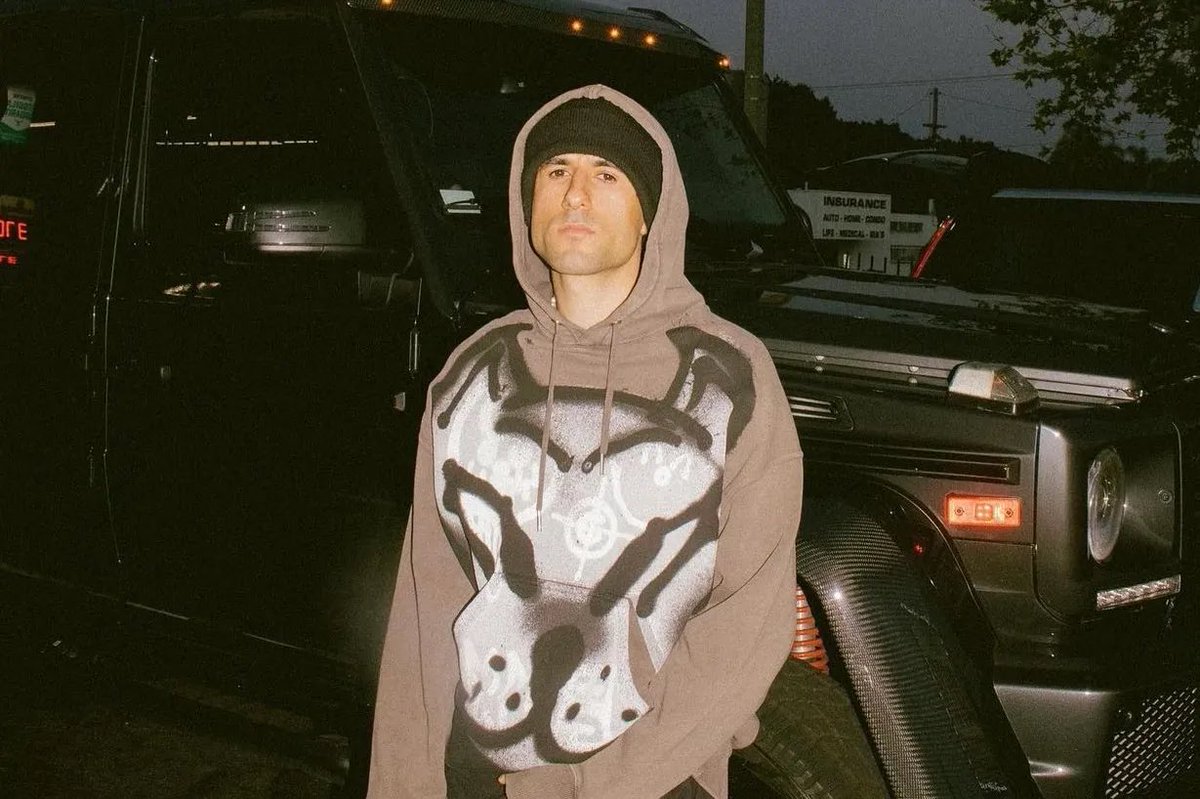 PlaqueBoyMaxUpdates tweet media