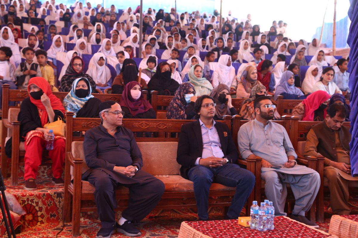 I enjoyed attending the amazing event by Husn Afroz Memorial Trust in Khairpur's open air theatre. The talented and creative students, especially girls, from 7 HAMT schools impressed everyone in the Interschools Contest. Well done to the organizers, led by Yaseen Bhutto.