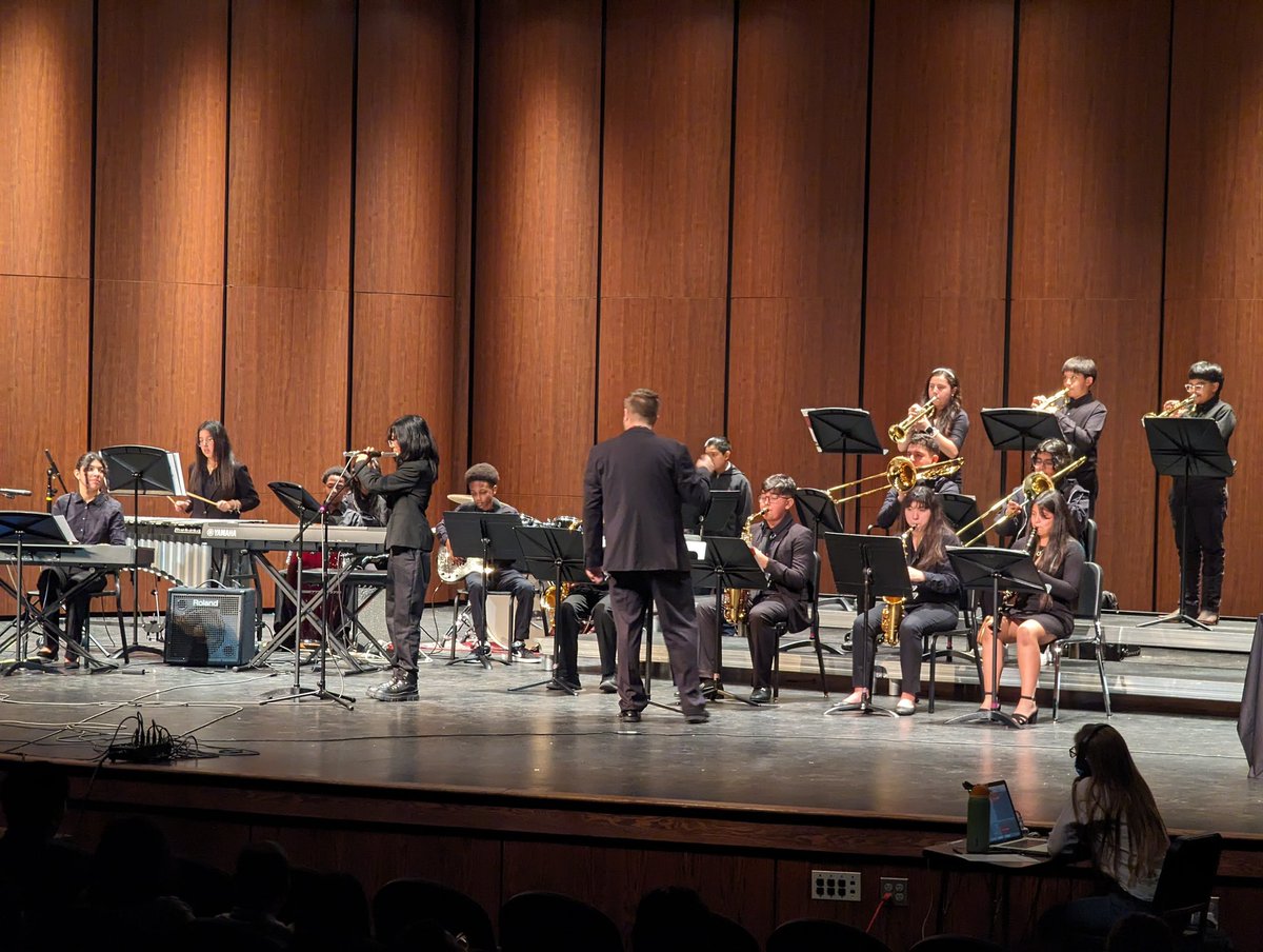 Klein Intermediate Band tweet media