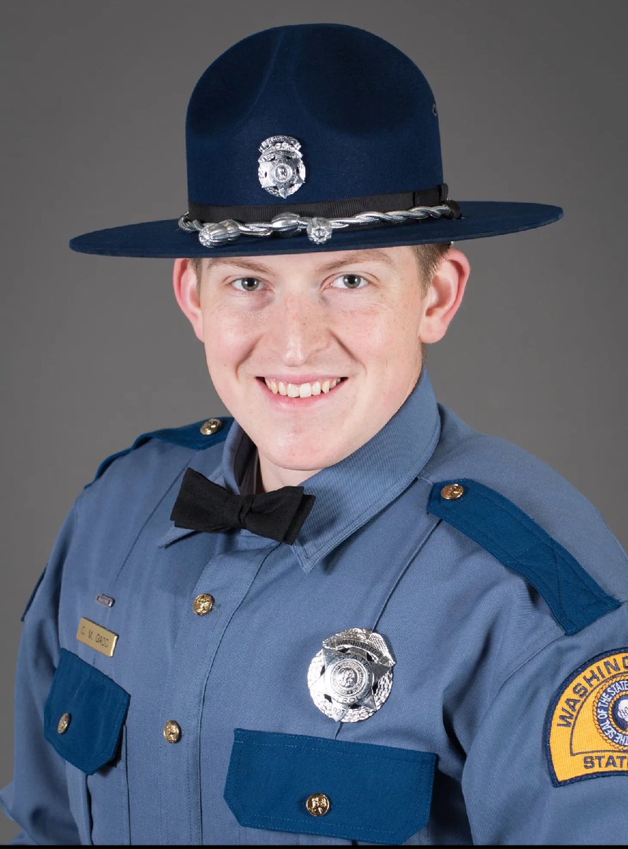 Our thoughts are with the Washington State Patrol today. A trooper was killed early Saturday morning after being struck by a motorist on southbound I-5 near Marysville. He is identified as Christopher Gadd, 27, died @ the scene. #LODD #EOW #NeverForget @wastatepatrol