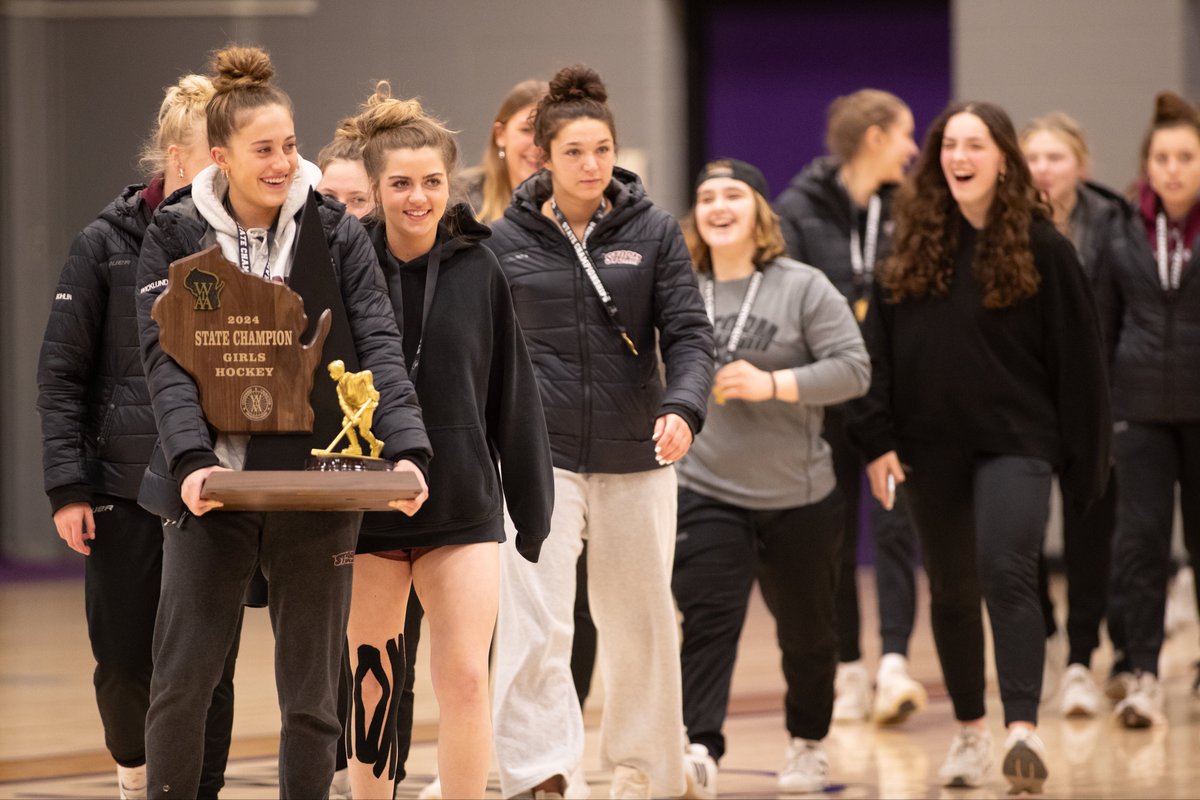 Central WI Storm tweet media