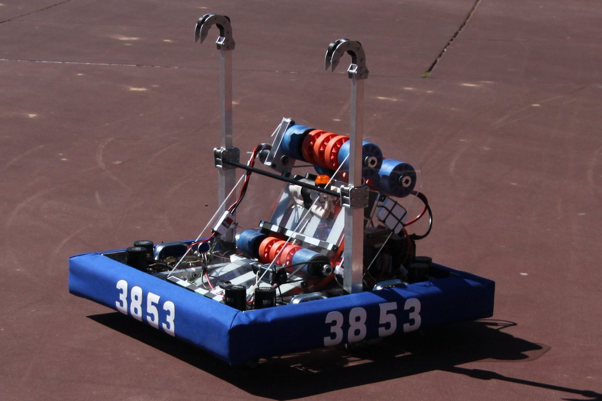 Pridetronics 3853 tweet media