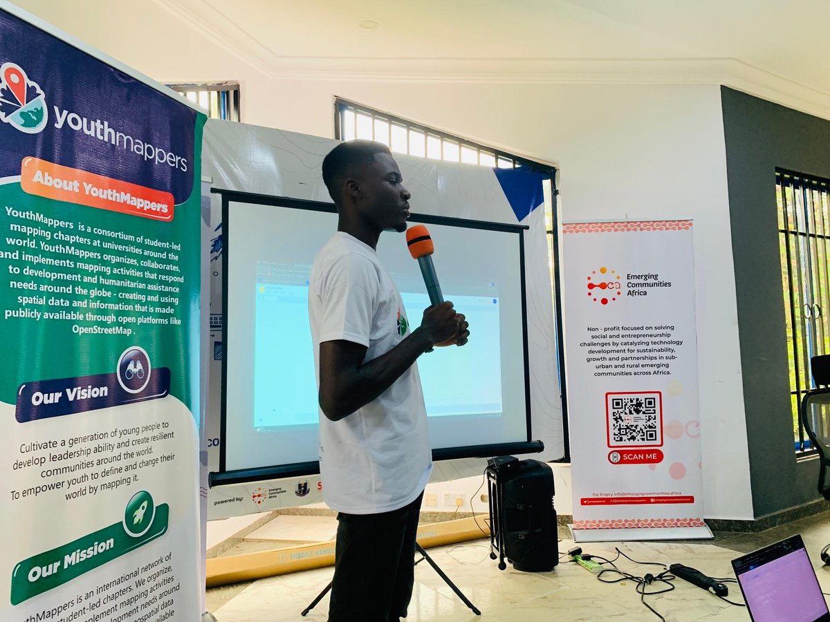 YouthMapperFUTA's tweet image. A huge shout out to our amazing speakers 🥳 @vickystickz @ola_theCoder @merczcord @FemdamCladof... Sharing their insights and experience on the power of #OpenData in ensuring a sustainable urban development. And to our sponsor @youthmappers 🌍🎊