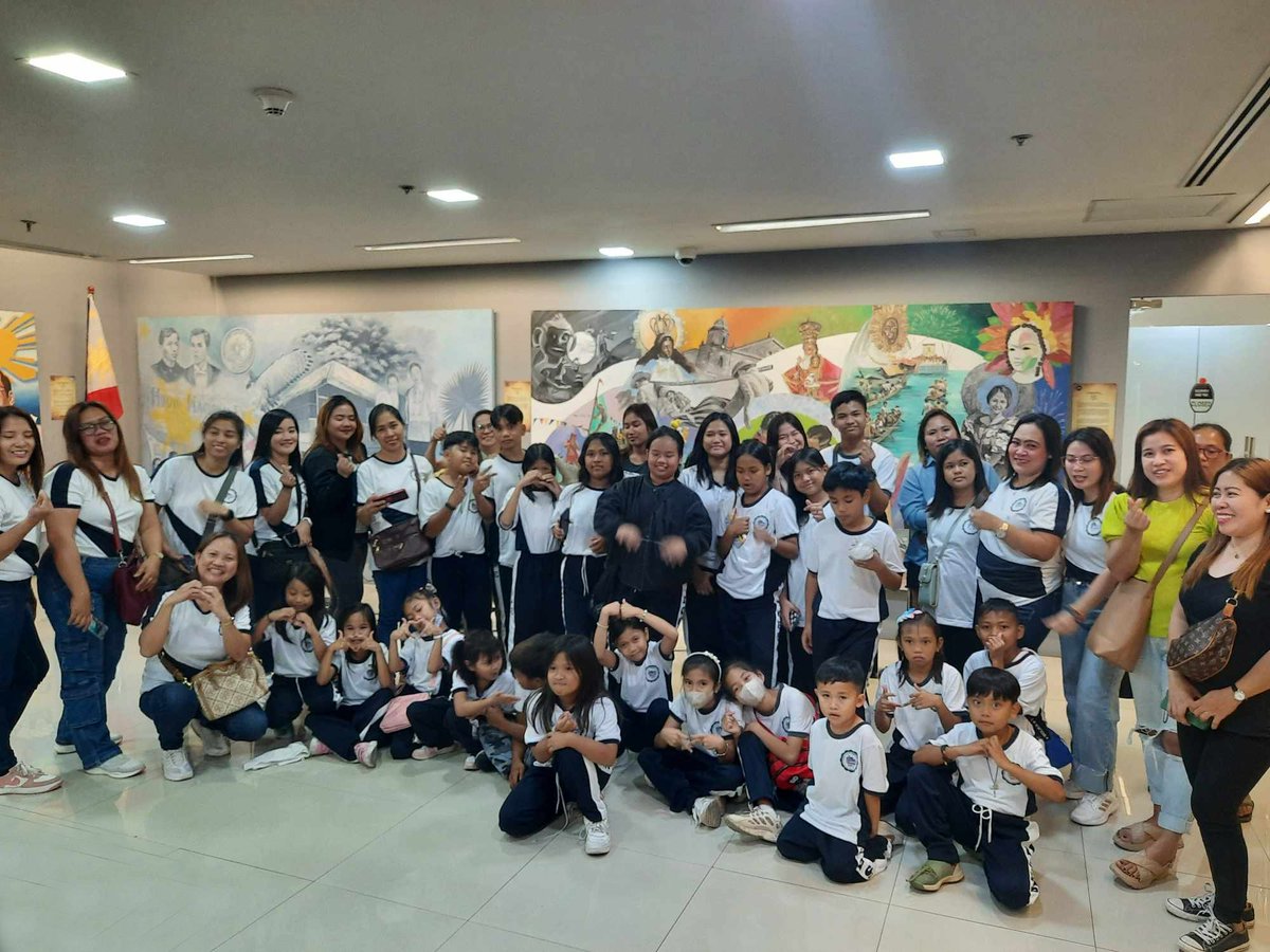Thank you for the visit, Lutgarda Causapin Elementary School!

Students, parents, and teachers from L. Causapin Elementary School of Sariaya, Quezon went through the guided tour of SiningSaysay Exhibit. It was a visually and mentally enriching Sunday for everyone!

#museumtour