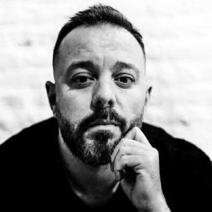 basculpol's tweet image. Se nos está cayendo el decorado del Régimen del 78 delante de nuestras narices y empezamos a ver su verdadera cara. Y mientras tanto, toda la progresía mediática ha estado trabajando para destrozar a @PODEMOS, la única herramienta ciudadana que nos podía defender. Sin perdón.