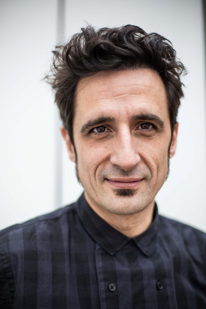 basculpol's tweet image. Se nos está cayendo el decorado del Régimen del 78 delante de nuestras narices y empezamos a ver su verdadera cara. Y mientras tanto, toda la progresía mediática ha estado trabajando para destrozar a @PODEMOS, la única herramienta ciudadana que nos podía defender. Sin perdón.