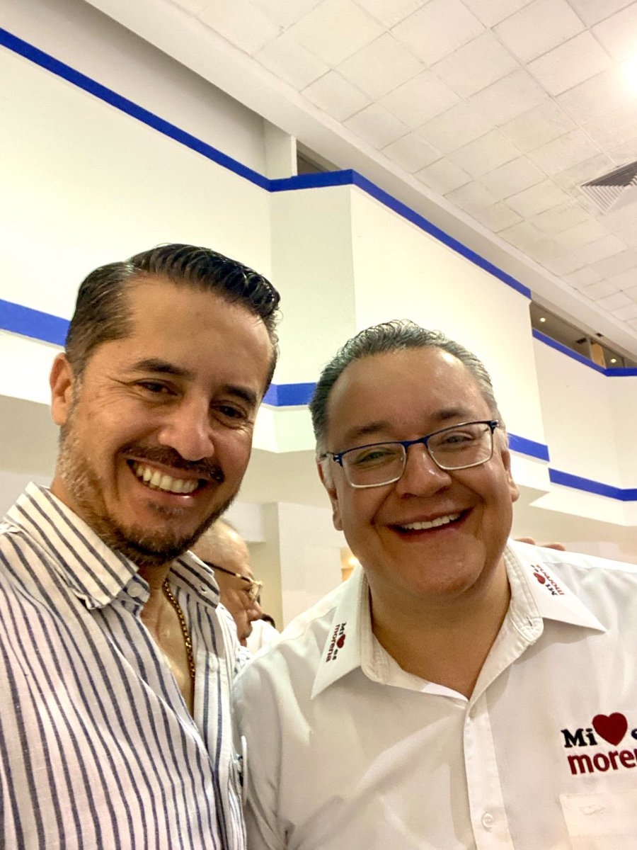 ClaudiaPorMor_'s tweet photo. Hoy tuvimos una Reunion de Trabajo con los diferentes Coordinadores del Movimiento Nacional Claudia por México.
En esta reunion tan importante nos acompañaron amigos y camaradas destacables como lo son el Sen. Gabriel García Hernández, el ex futbolista Moises Muñoz Rodriguez❤️🇲🇽 https://t.co/GUitsxVEIy