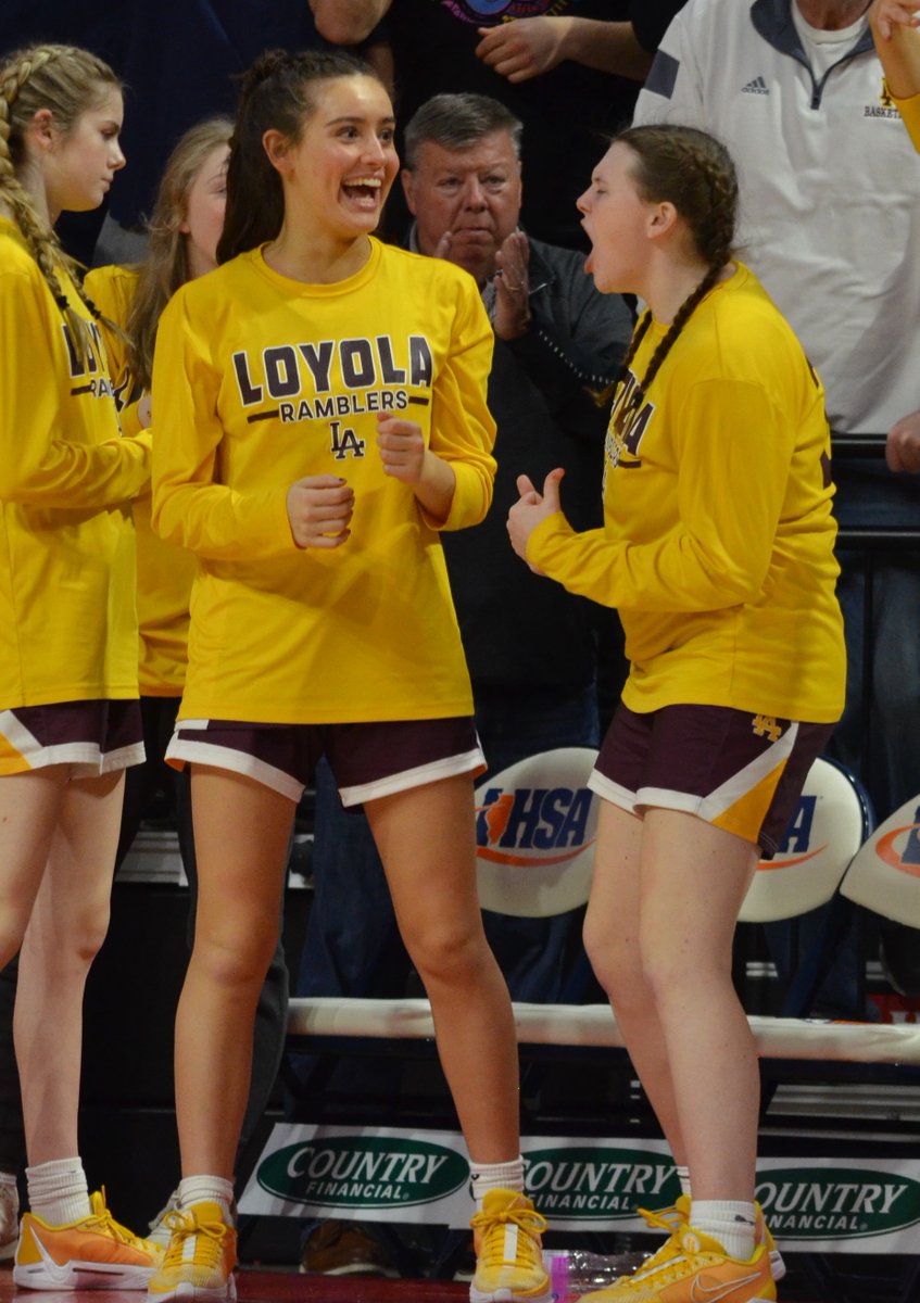 .<a href="/LAGirlsHoops/">Jeremy Schoenecker</a> had a really entertaining bench this season. They may not have played much deep in the playoffs, but they were plenty active cheering their team on each time I saw them. Always a 15 on a 10-scale for hyped!