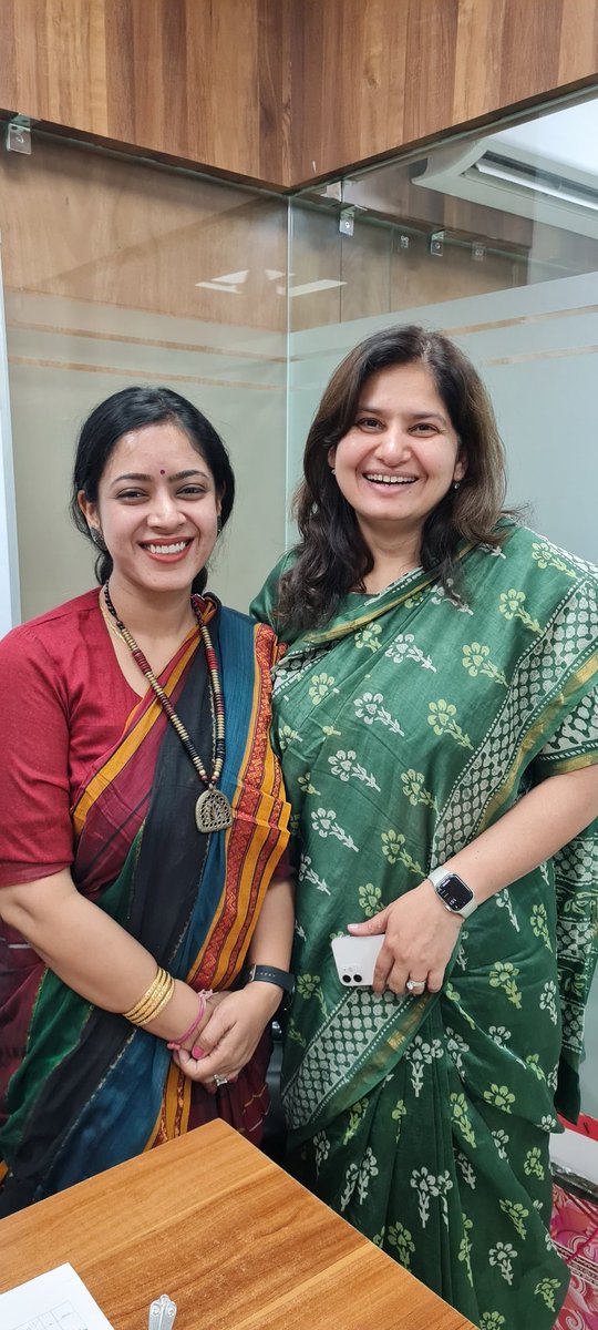 'When two Ziddi's meet, they can discuss all about dedication and determination.' #Poonamdalaldahiya #drtanujain #UPSCPrelims2024 #UPSC #seminar #civilservants #aspirants #officers