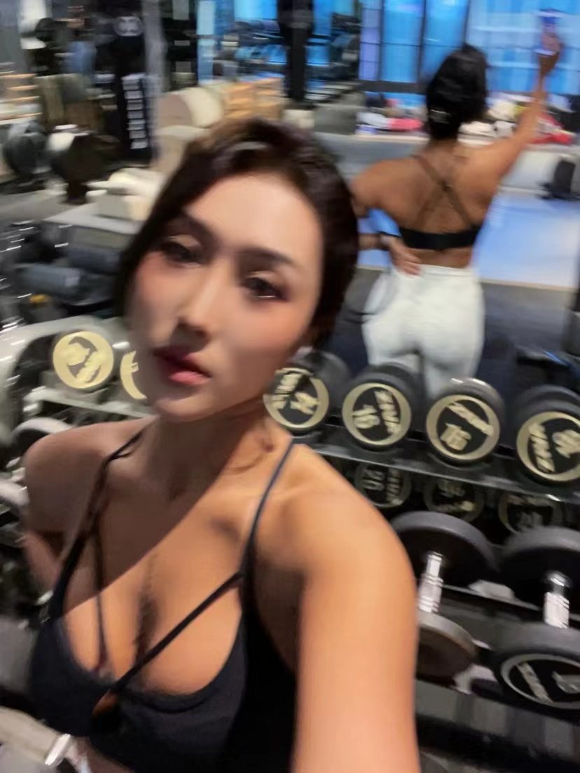 大半年没玩sm了， 收四爱男m！字母圈的点赞报名呀！