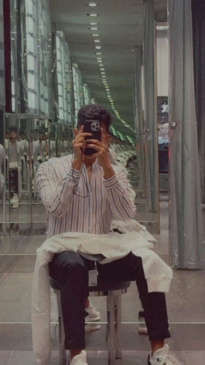 MoeTaafi's tweet photo. Saturday vibes 🙃😌 https://t.co/6rrhLopmjl