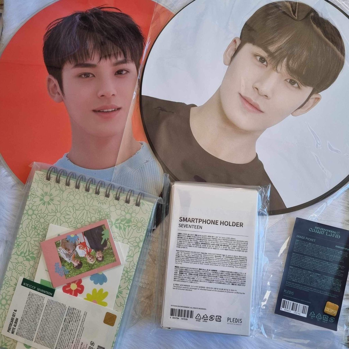 from #blackfridaysale! long overdue feedback sa sobrang busy 🥲

thank u @kpopbasket @Jihooniebuys @samsamshimi 

#tnxxean #shimishop #Jihoonie_feedbacks 🥰