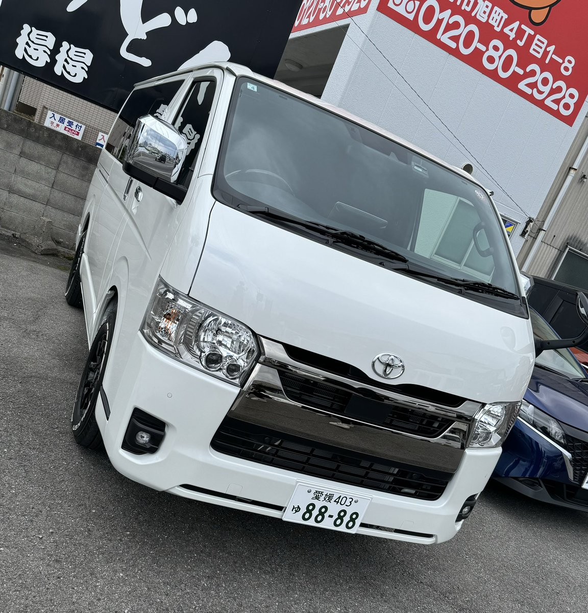 a__i929's tweet photo. ハイエース納車しまんた🚗
これからよろしく相棒😗
いっくん喜んでた🫶💜 https://t.co/k7Sy71BXx8