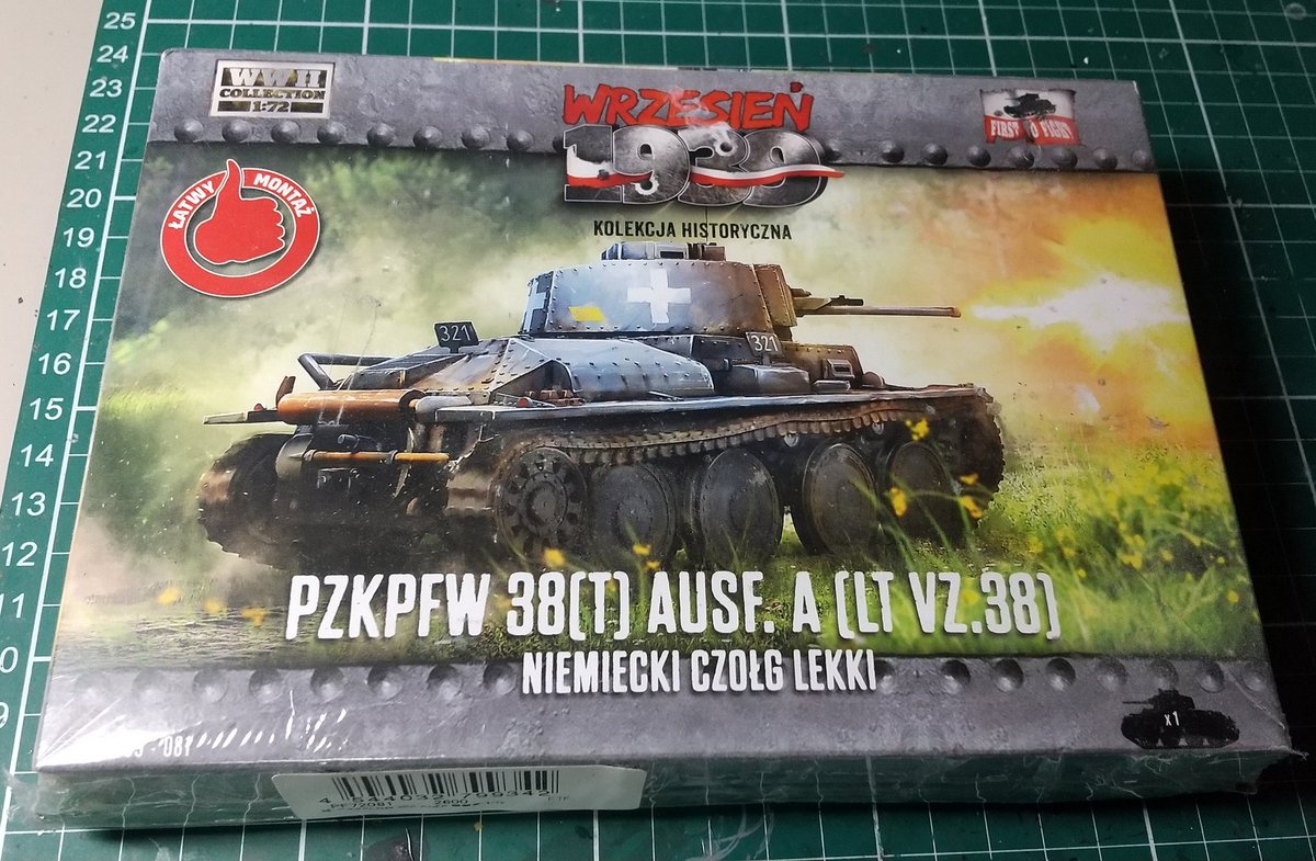 38(t)のA型 一応キットはあるけど1/72なので、デカールをどうしたものか