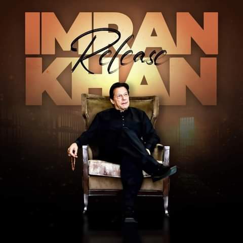 پاکستان کی اسٹیبلشمنٹ سے برداشت نہیں ہو رہا کہ 
جس شخص کو ہم نےوزارت سےنکالا ہے وہ ہم سے زیادہ طاقتور کیوں ہو رہا ہے
جس سے ہم نفرت کرتے ہیں پاکستانی عوام اس سے اتنی محبت کیوں کرتی ہیں
جس شخص کو ہم نشان عبرت بنانا چاہتے ہیں وہ ہمارا نشان کیسے مٹا رہا
#ووٹ_چور_خاندان
<a href="/TM__SOW/">team SOW Official ٹیم شاہین اف واریئر</a>