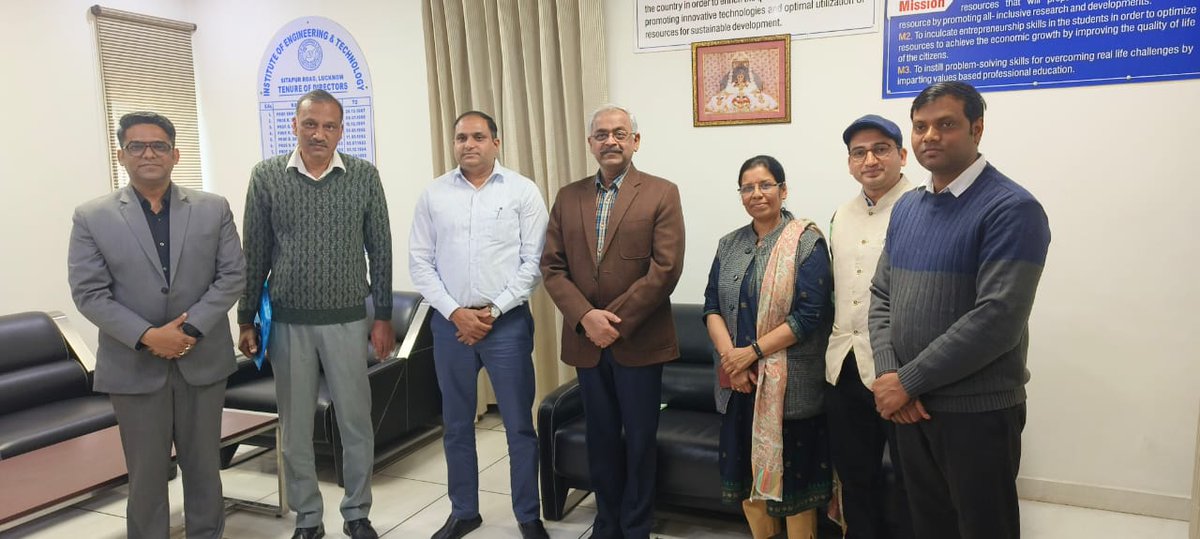 Delighted to announce @Stufit11 shortlisted in Ist round of National eGovernance Award by Govt of India in startup category. Officials from Govt conducted spot study, including visits to #NNF @iet_lucknow @InnovationHubUP @LkoSmartCity & some schools @ErAshishSPatel @CMOfficeUP