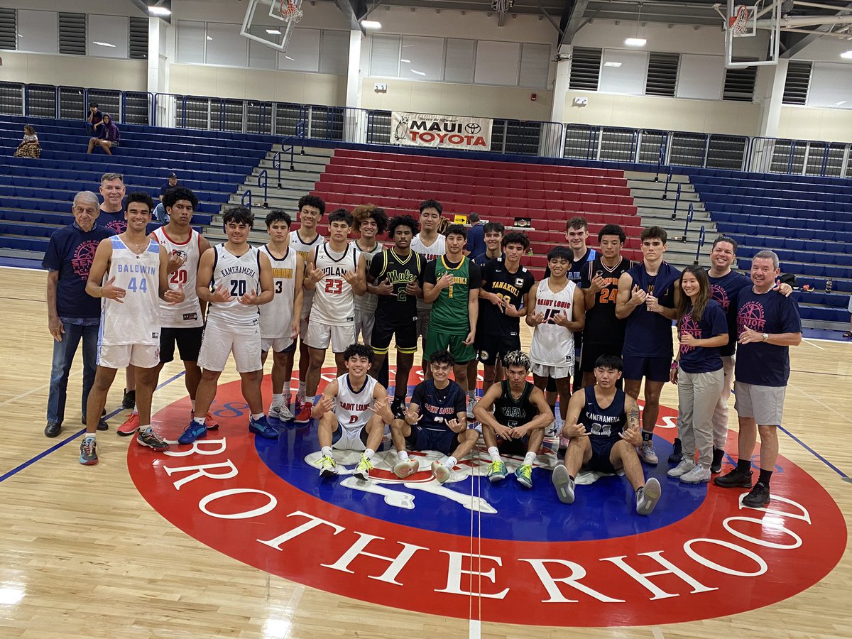 Paul Honda (@pupulepaul) on Twitter photo Team Blue 120, Team Red 114
Twain Wilson 26 points, including six treys and two alley-oop dunks, at the Farias Senior Classic. Red finished with 21 3-pointers, Blue tallied 18 treys in an entertaining battle.
<a href="/StarAdvertiser/">Star-Advertiser</a> <a href="/HawaiiPrepWorld/">Hawaii Prep World</a> <a href="/MulesAthletics/">Mules Athletics</a> <a href="/StLouisHawaii/">Saint Louis School</a> Team Blue 120, Team Red 114
Twain Wilson 26 points, including six treys and two alley-oop dunks, at the Farias Senior Classic. Red finished with 21 3-pointers, Blue tallied 18 treys in an entertaining battle.
<a href="/StarAdvertiser/">Star-Advertiser</a> <a href="/HawaiiPrepWorld/">Hawaii Prep World</a> <a href="/MulesAthletics/">Mules Athletics</a> <a href="/StLouisHawaii/">Saint Louis School</a>