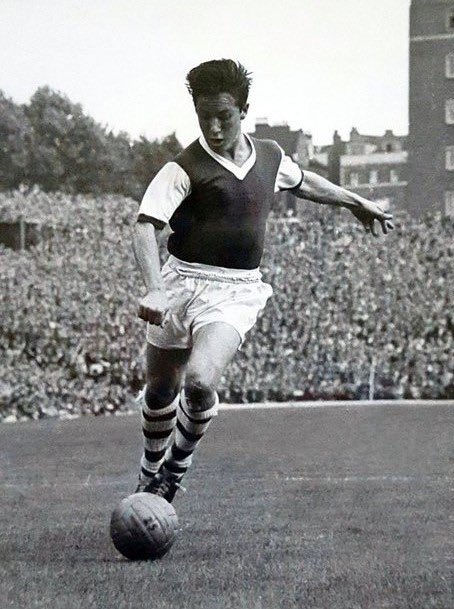Dad’s Highbury Debut at 17 against Blackpool. As they say the rest is history..