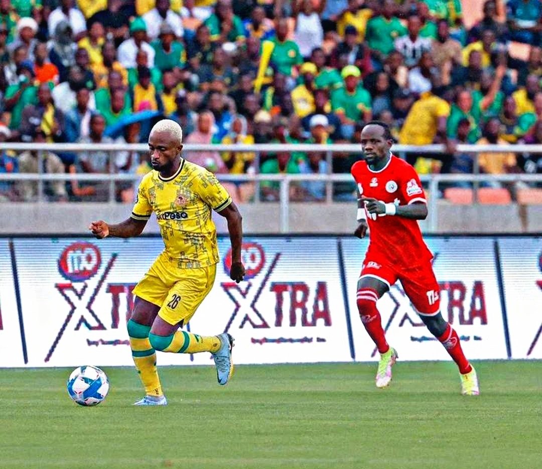 Kwahiyo tumekubaliana Chama na Pacome wote ni wazuri, isipokuwa ambacho anakifanya Chama  Pacome anaweza kukifanya zaidi ila  anachokifanya Pacome Chama hawezi kukifanya. 😎