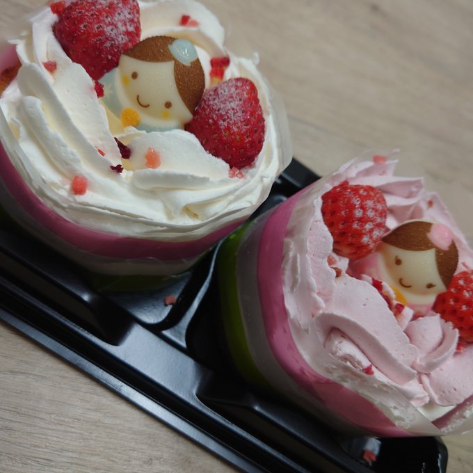 「food focus strawberry shortcake」 illustration images(Latest)